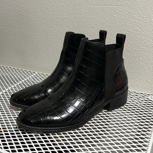 Dolce Vita boots
